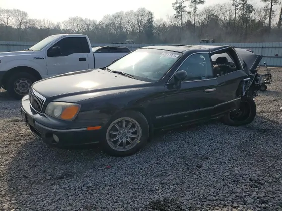 2002 Hyundai XG350 L