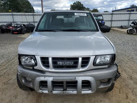 2002 Isuzu Rodeo Sport SPORT