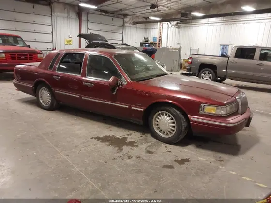 1996 Lincoln Town Car Cartier