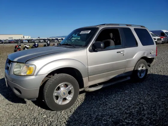 2003 Ford Explorer Sport XLS
