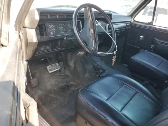 1986 Ford Bronco 4WD Custom