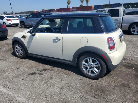 2013 MINI Cooper Hardtop COOPER