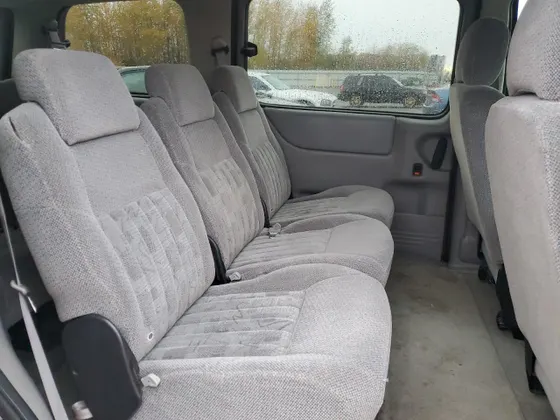 2004 Pontiac Montana w/1SE Pkg