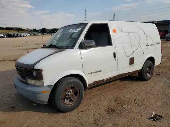 2001 GMC Safari Cargo Van XT