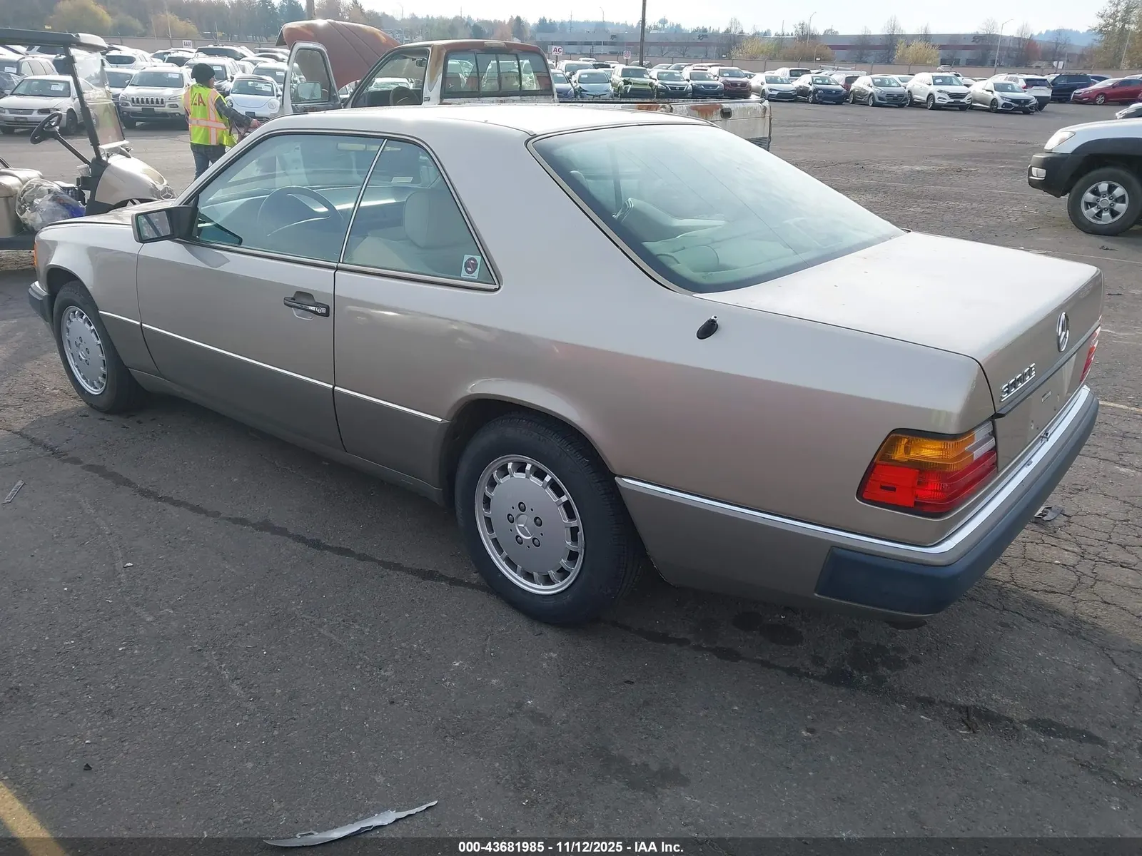 1992 Mercedes-Benz 300 Series 300CE