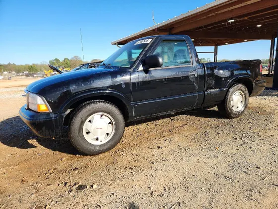 2002 GMC Sonoma SL