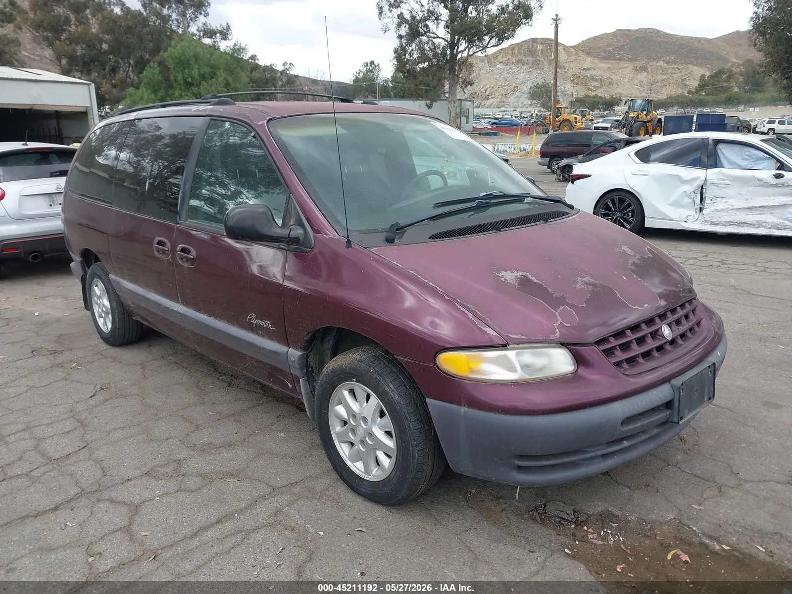 1999 Plymouth GRAND VOYAGER SE