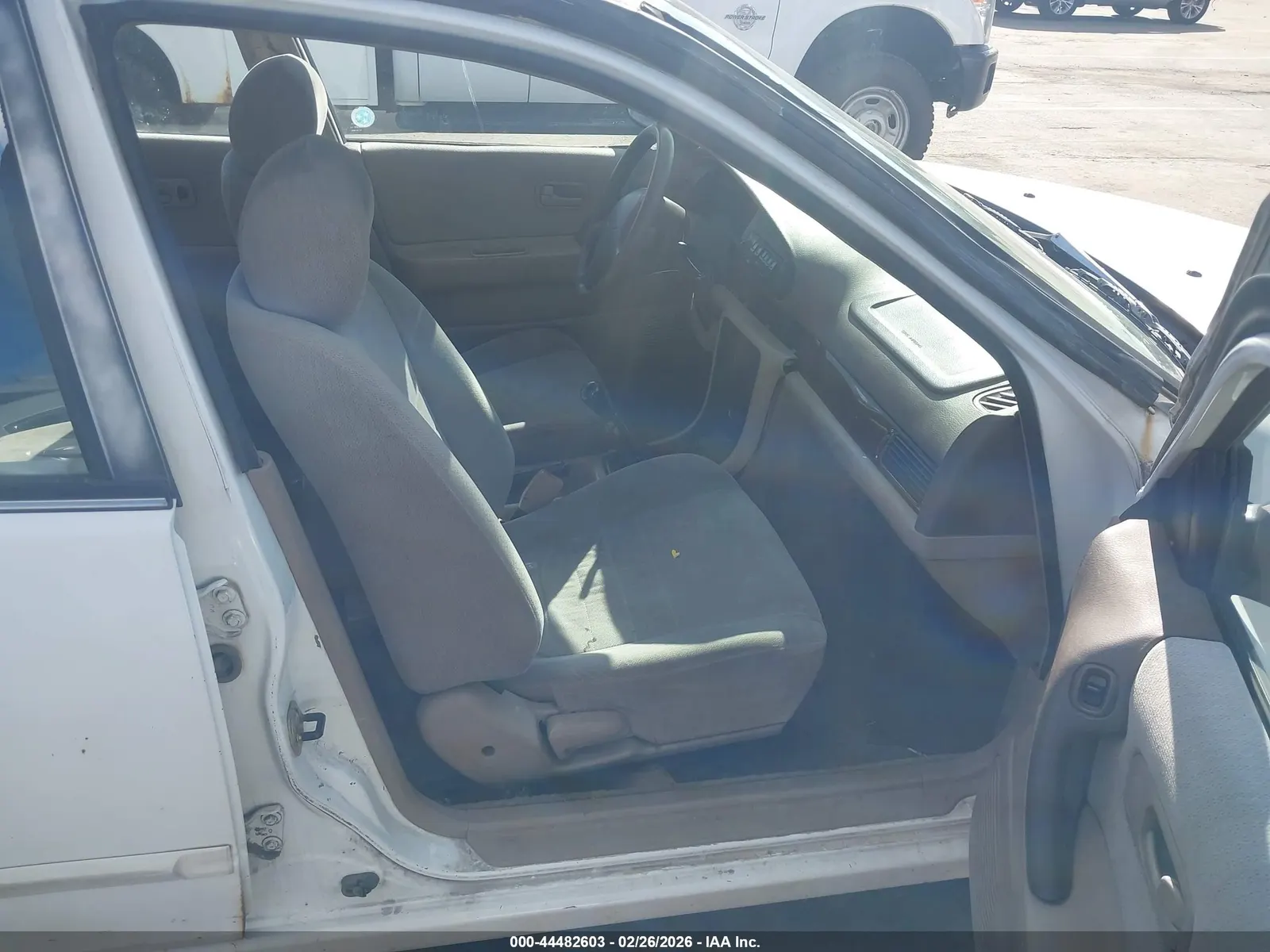 1997 Nissan Altima XE
