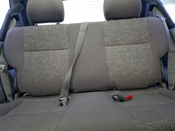2002 Isuzu Rodeo Sport SPORT