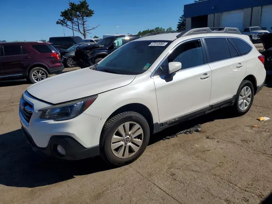 2019 Subaru Outback Premium