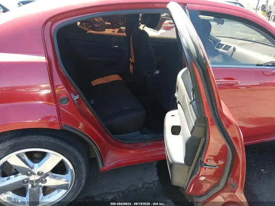 2013 Dodge Avenger SE