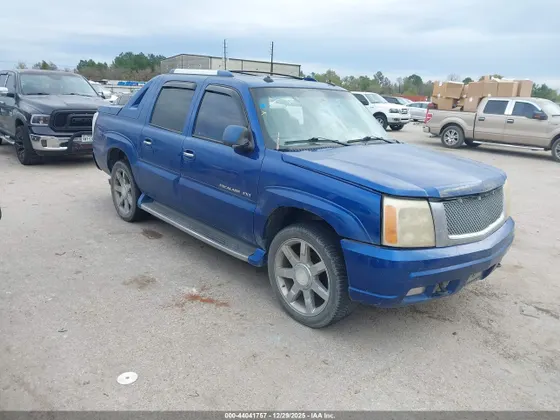 2003 Cadillac Escalade EXT STANDARD
