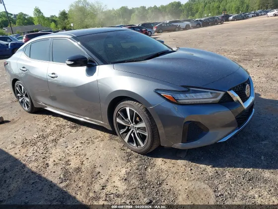 2022 Nissan Maxima SV