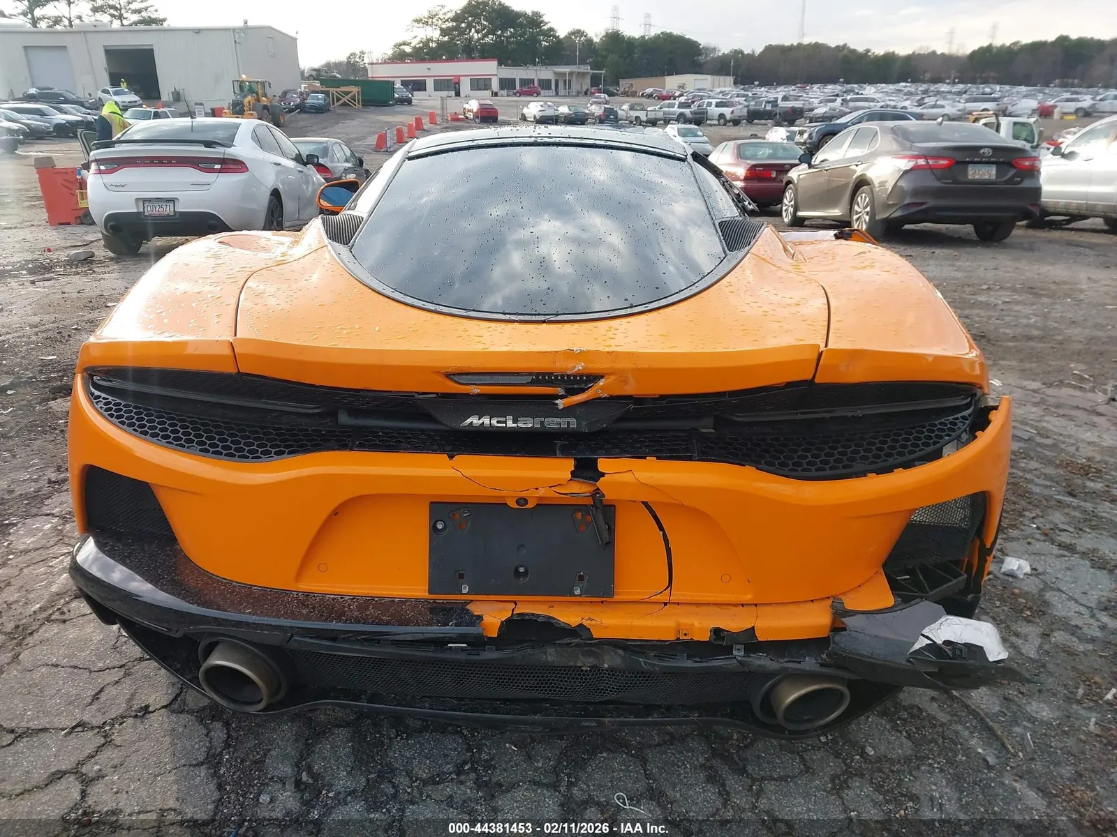 2023 McLaren GT
