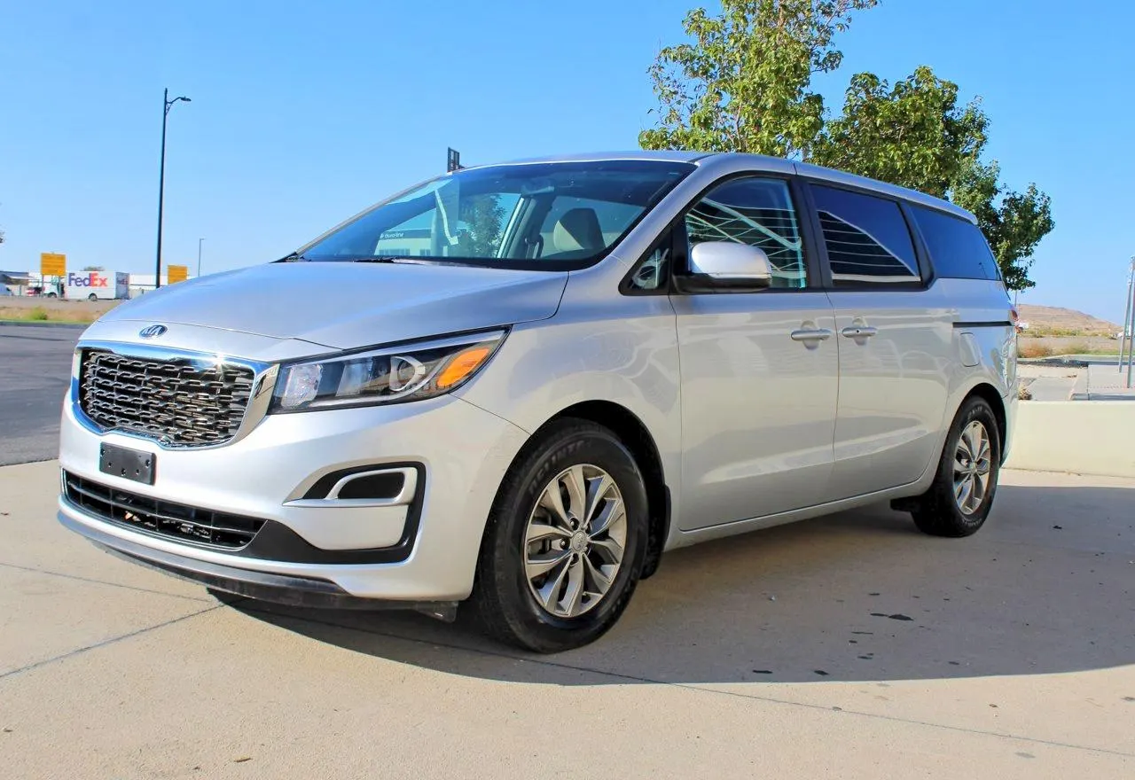 2020 Kia Sedona LX