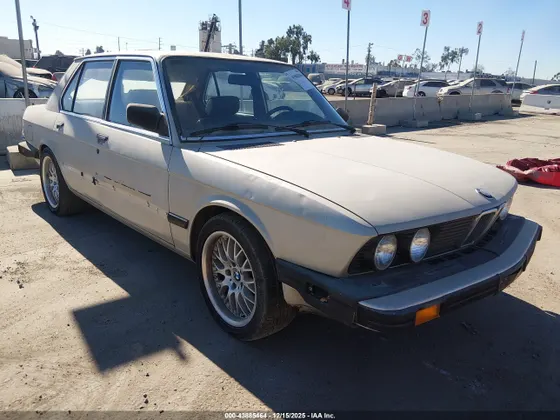 1986 BMW 528 - 533 - 633 - 733 528E