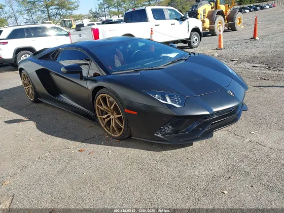 2018 Lamborghini Aventador S