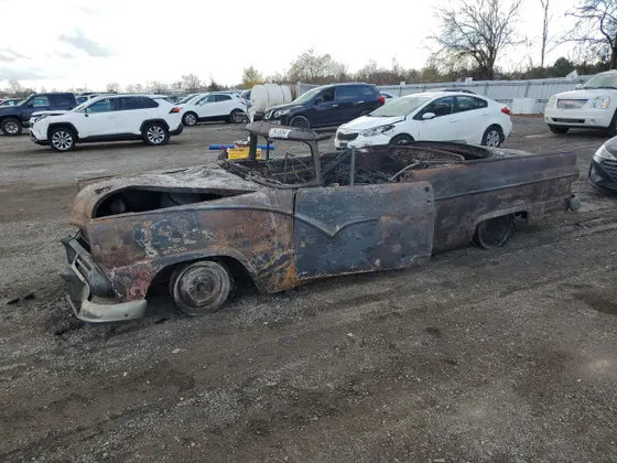 1955 Ford FAIRLANE SUNLINER