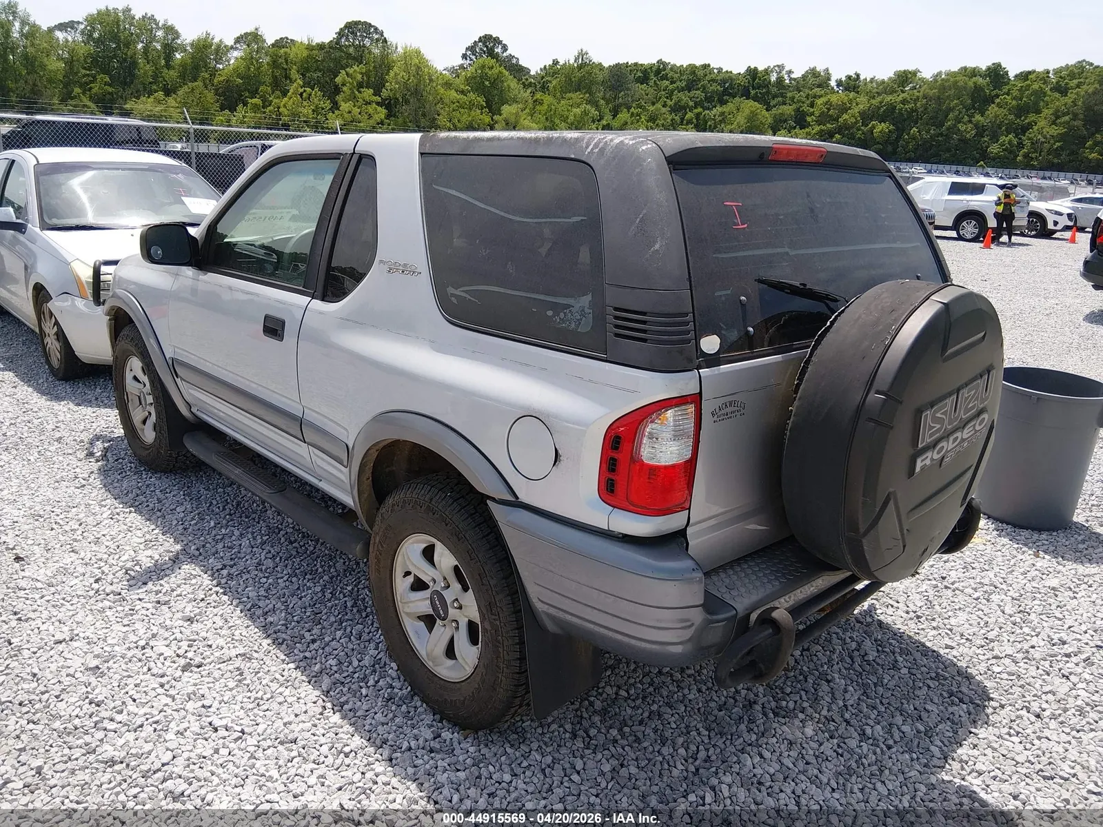 2002 Isuzu Rodeo Sport S 3.2L V6 HARD TOP/S 3.2L V6 SOFT TOP