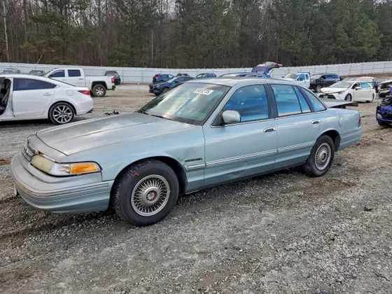 1995 Ford Crown Victoria CROWN VICT