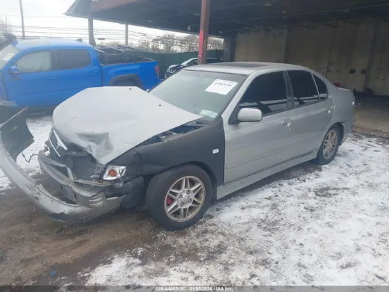 2000 INFINITI G20 Luxury