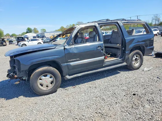 2004 GMC Yukon XL SLE