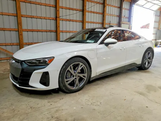 2022 Audi e-tron GT Prestige