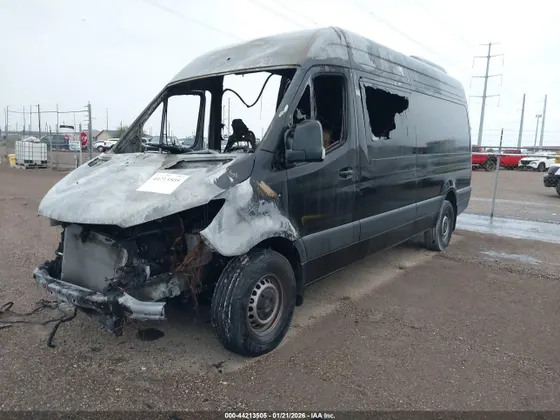 2024 Mercedes-Benz Sprinter Passenger Van HIGH ROOF 4-CYL DIESEL HO