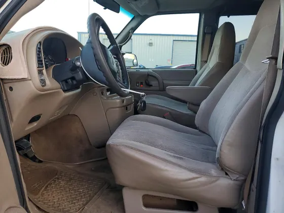 2003 GMC Safari Passenger SAFARI