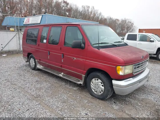 2002 Ford E-150 COMMERCIAL/RECREATIONAL