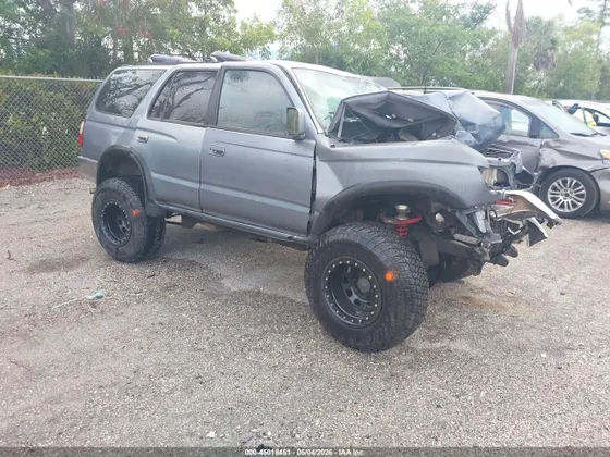 1997 Toyota 4Runner SR5