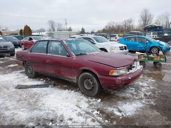 1991 Toyota Camry DLX