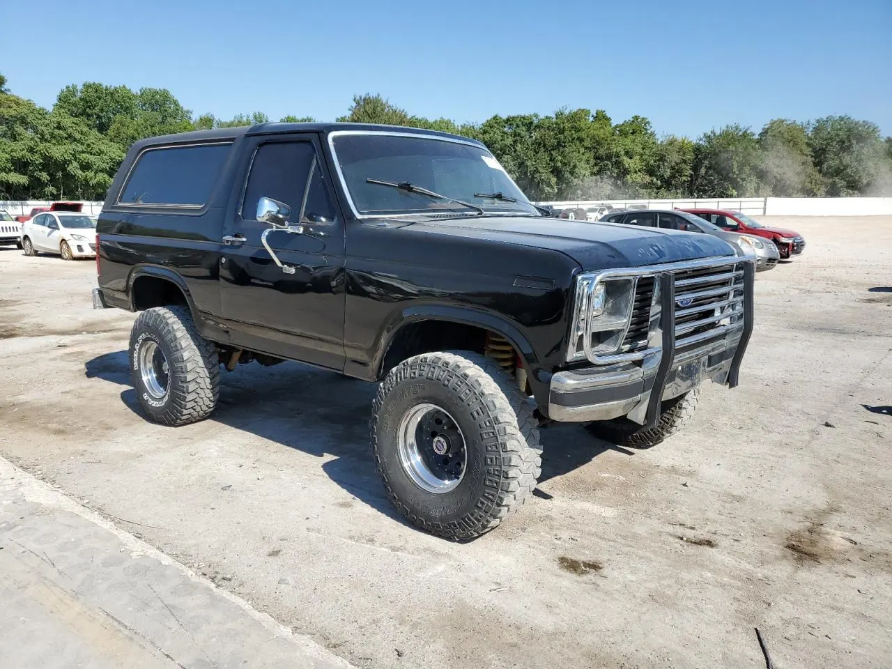 1986 Ford Bronco 4WD Custom