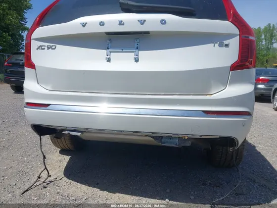 2025 Volvo XC90 Plug-In Hybrid Ultra