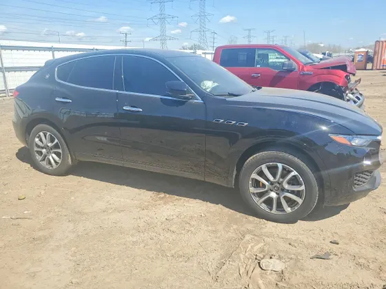 2020 Maserati Levante
