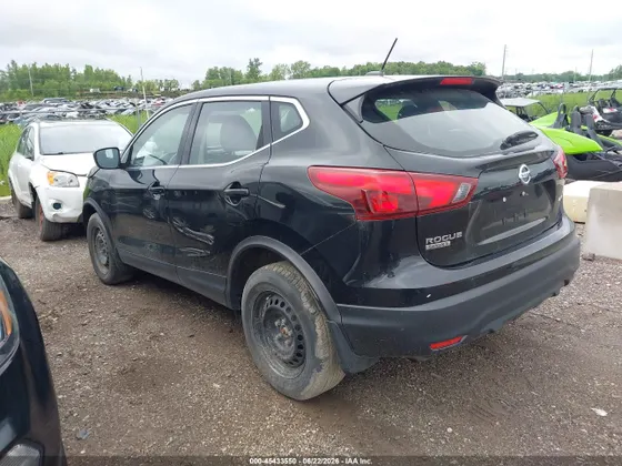 2019 Nissan Rogue Sport S