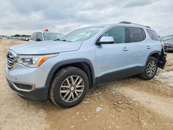2017 GMC Acadia SLE