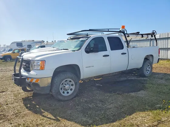 2012 GMC Sierra 3500HD available WiFi SLE