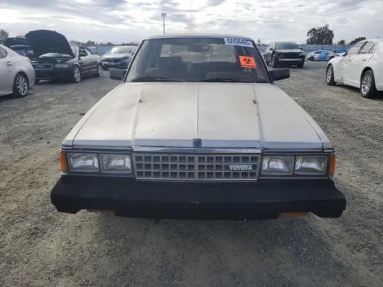 1984 Toyota CRESSIDA LUXURY