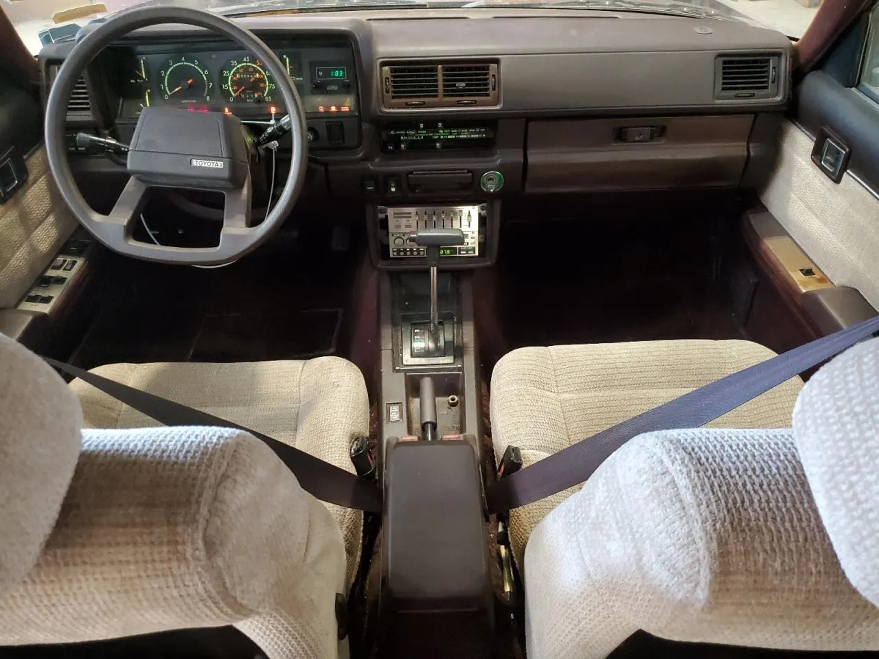1983 Toyota CRESSIDA LUXURY