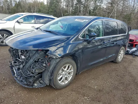 2024 Chrysler GRAND CARAVAN SXT