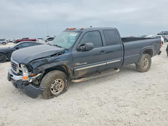 2004 GMC Sierra 2500HD SLE