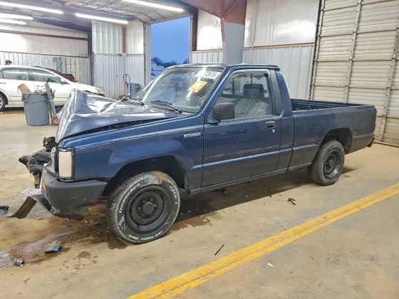 1988 Mitsubishi Mighty Max