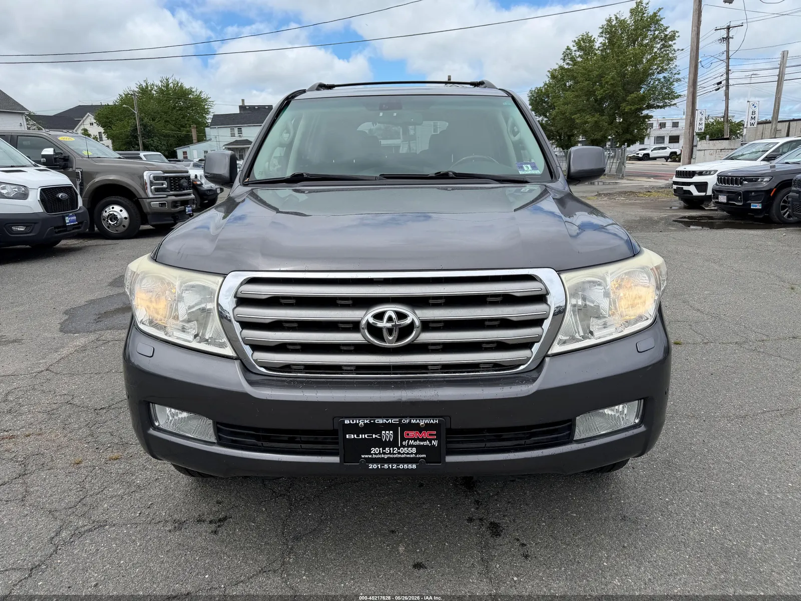 2011 Toyota Land Cruiser V8