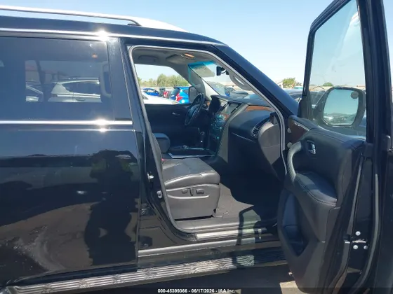 2017 INFINITI QX80