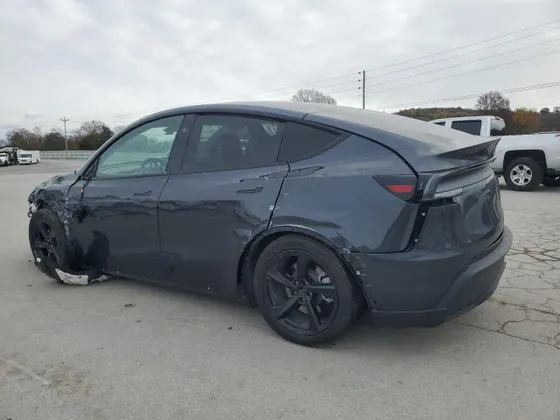 2026 Tesla Model Y Long Range