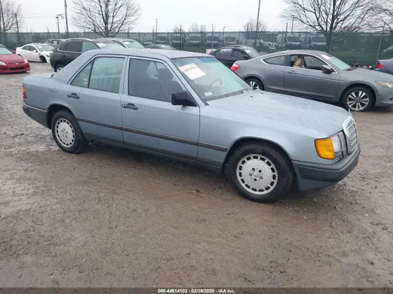 1986 Mercedes-Benz 300 Series 300E