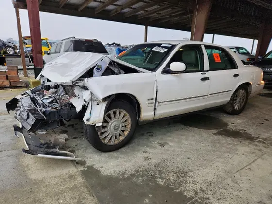 2011 Mercury Grand Marquis LS