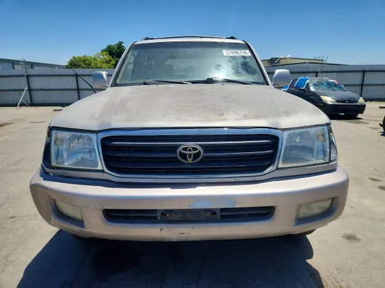2000 Toyota Land Cruiser