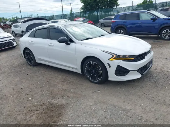 2022 Kia K5 GT-Line